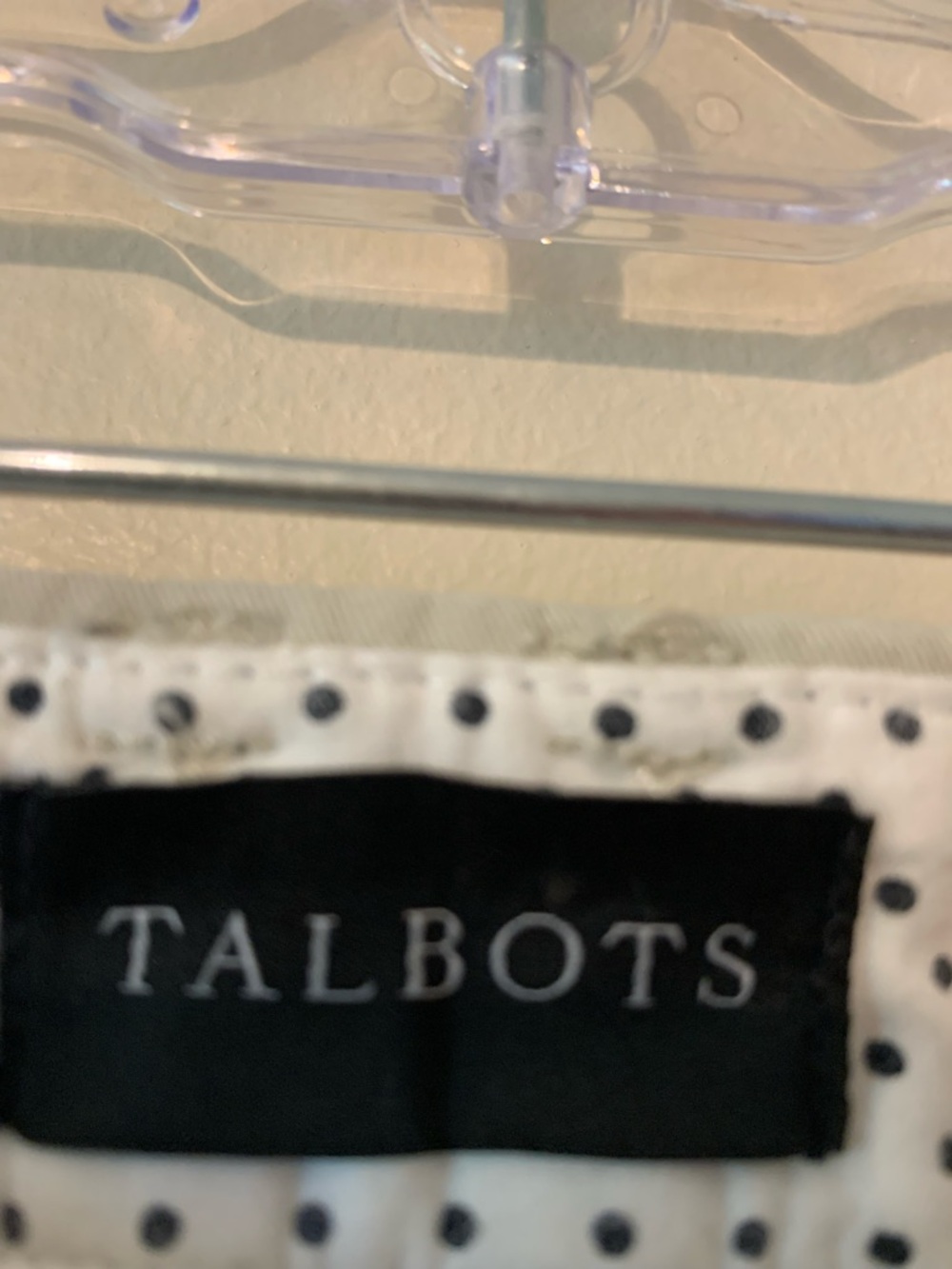 Talbots Beige Cropped Capris - Picture 6 of 9
